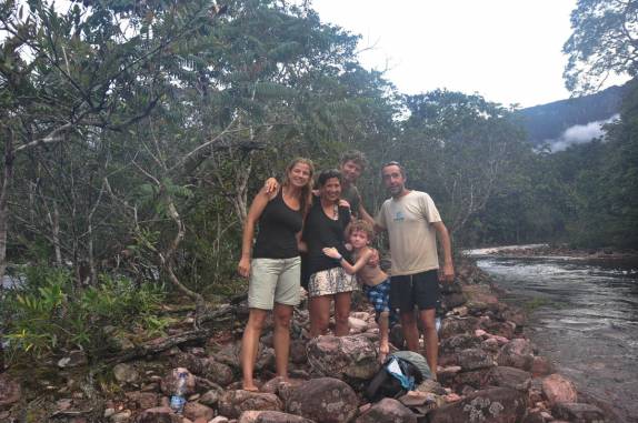 1000dias e Bodeswell, encontro de expedições no Salto Angel, Parque Nacional Canaima, no sul da Venezueka